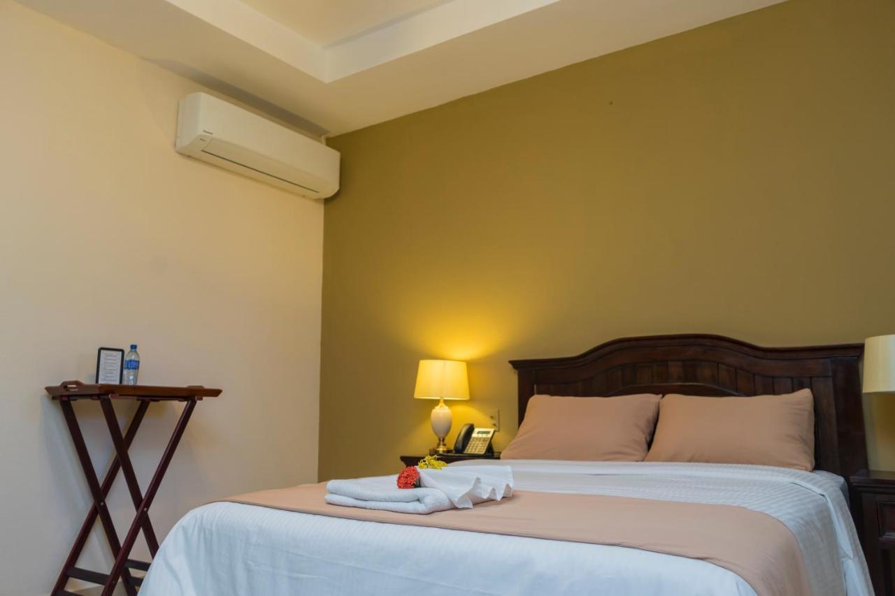 צ'יננדגה Farallones Hotel מראה חיצוני תמונה