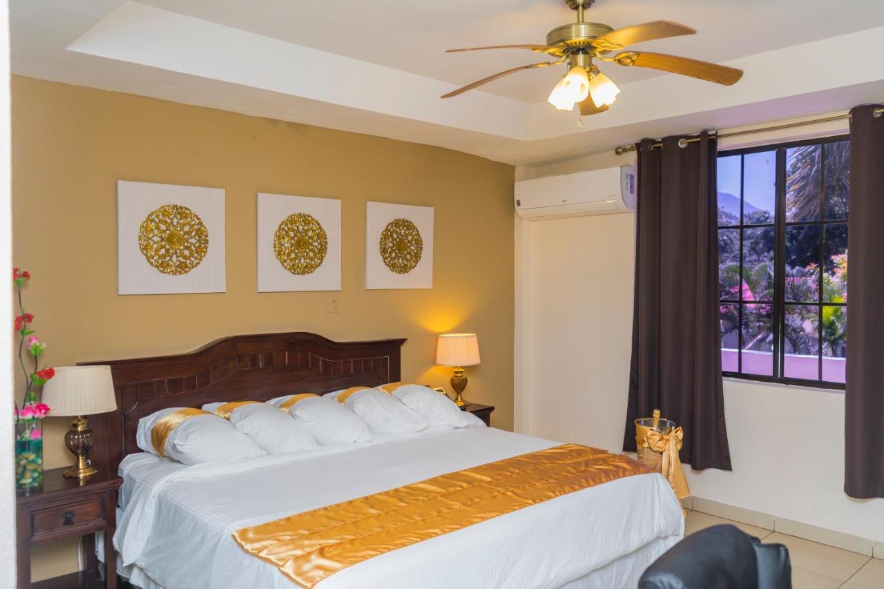 צ'יננדגה Farallones Hotel מראה חיצוני תמונה