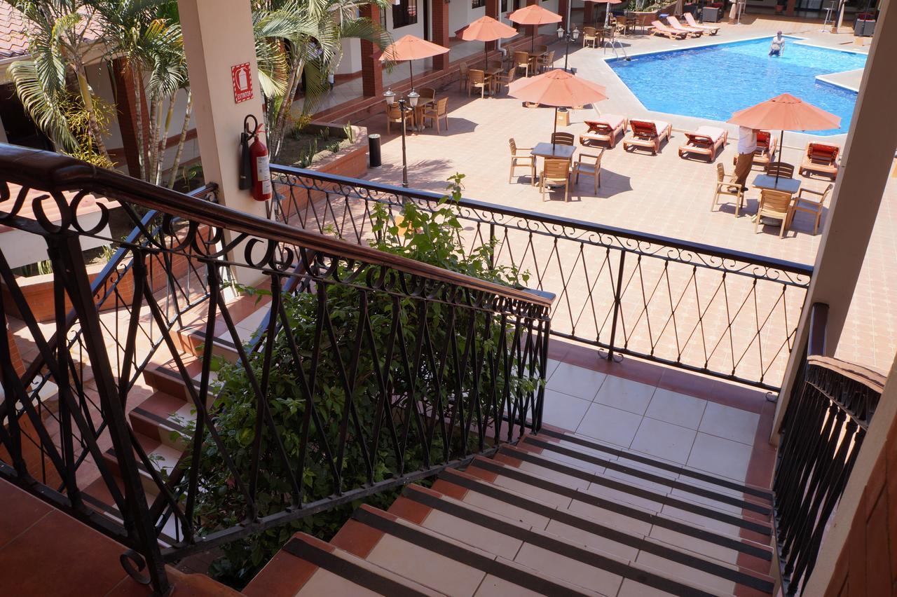 צ'יננדגה Farallones Hotel מראה חיצוני תמונה