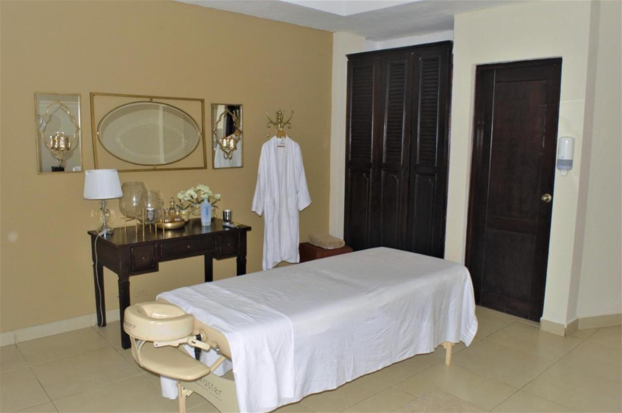 צ'יננדגה Farallones Hotel מראה חיצוני תמונה